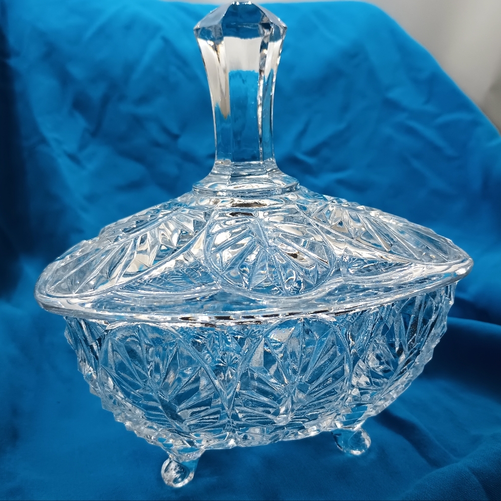 Vintage Triangle Crystal Three Foot Candy Dish Bowl with Lid